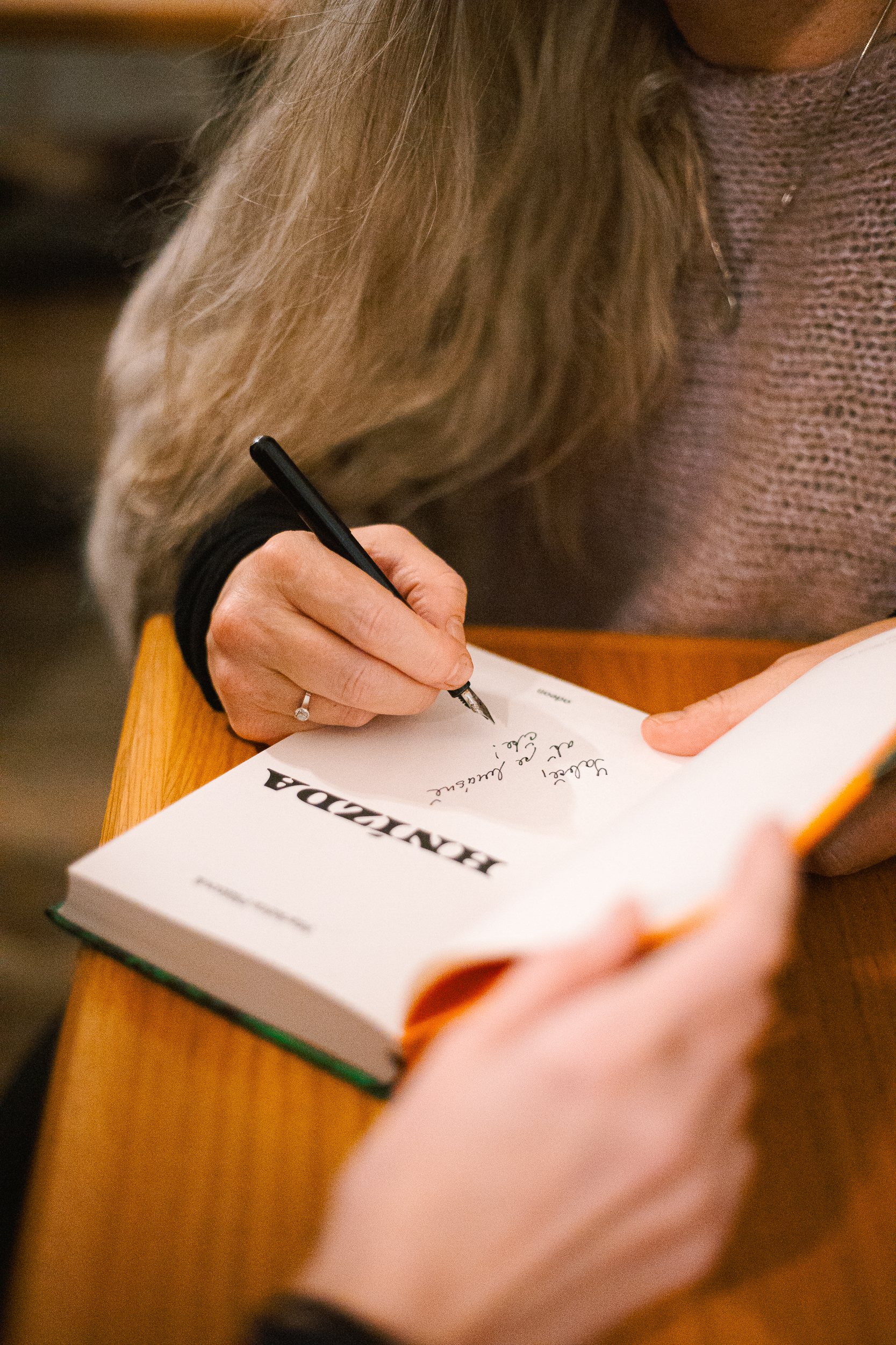 Reading Club | Book World Prague